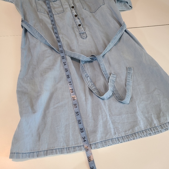 Speed Control New York Chambray Roll Tab Dress - Picture 4 of 9